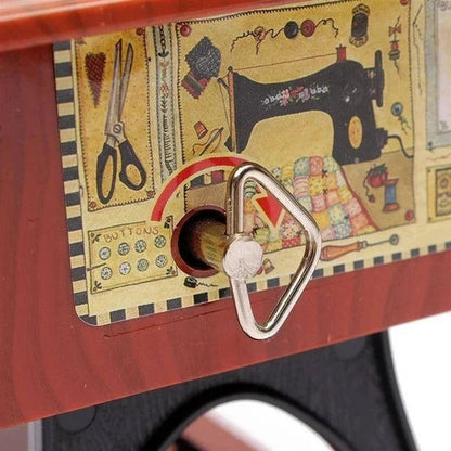 Houten mini-naaimachine muziekdoosje
