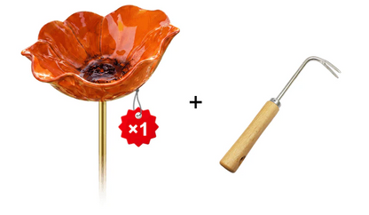 Decoratieve handgemaakte metalen vogelvoeder in bloemvorm