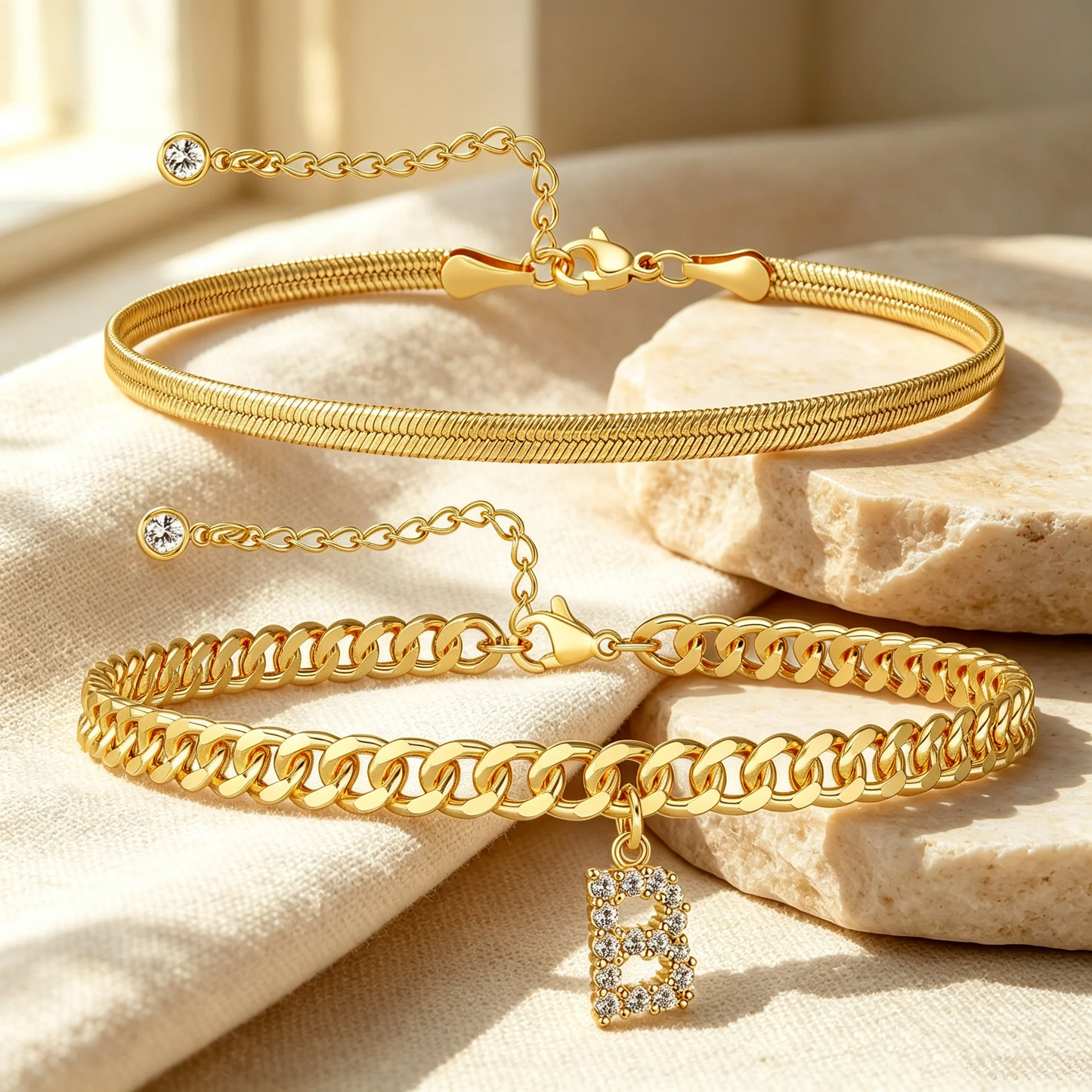 Gouden enkelbandjes met initiaal set van 2