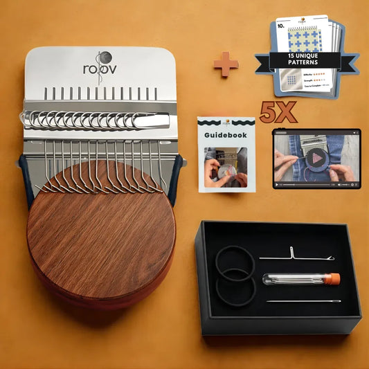 Weefset met houten weefgetouw