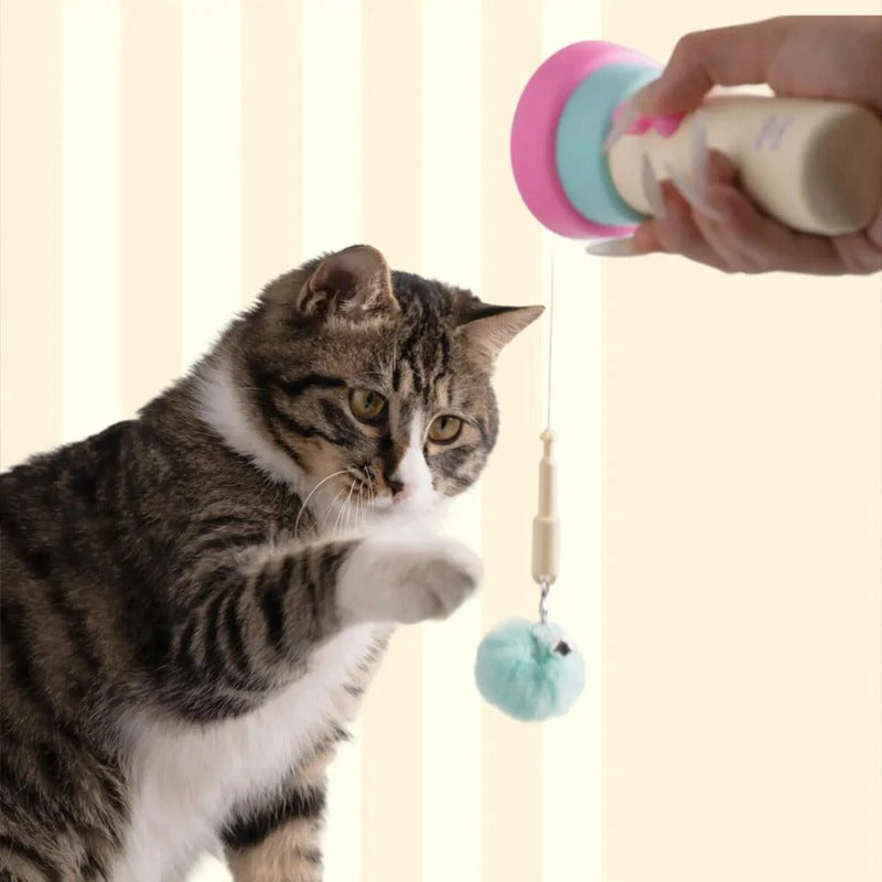 Automatische speelgoedwerper voor katten activeert moeiteloos interactief speelplezier