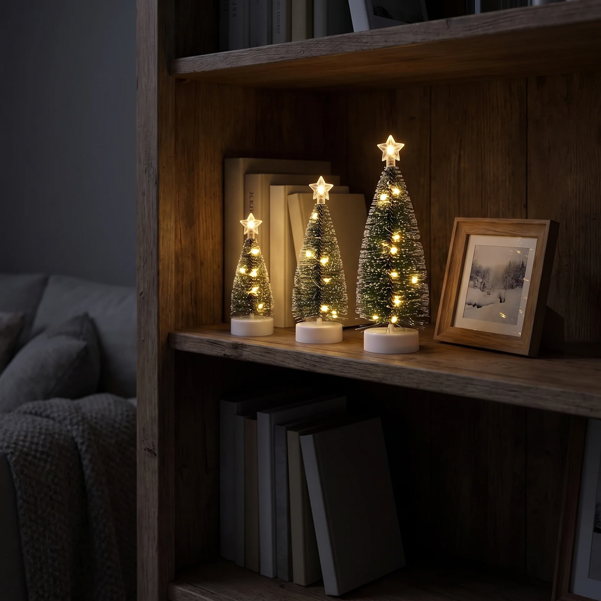 Silva - Drie kleine kerstboompjes met warmwit licht
