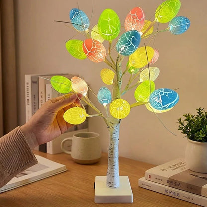 Tafelmodel Berkenboom met 24 LED Verlichte Eieren